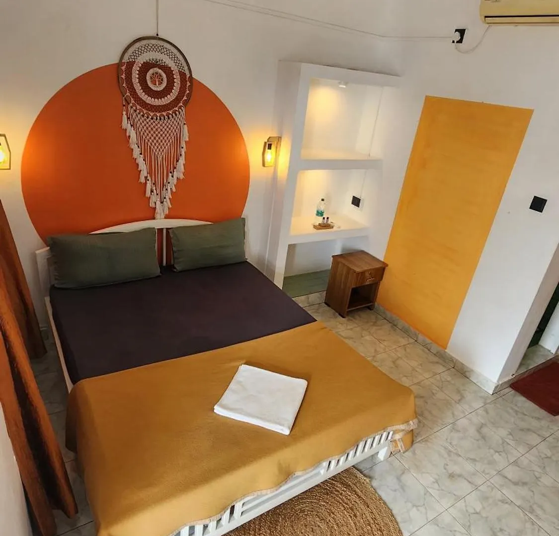 Happy Land Hotel Varkala